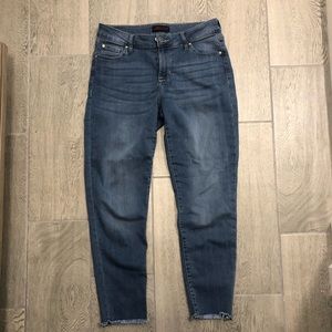 Fringe Non-Ripped Jeans